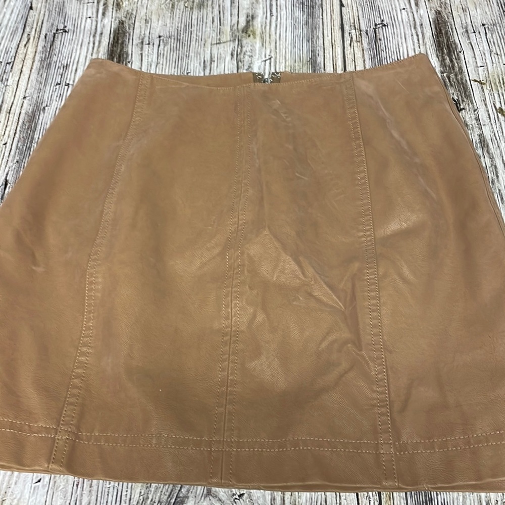 Free People Womens Faux Leather Vegan mini skirt tan size 4